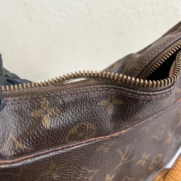 Louis Vuitton monogram shoulder bag - Picture 10 of 16